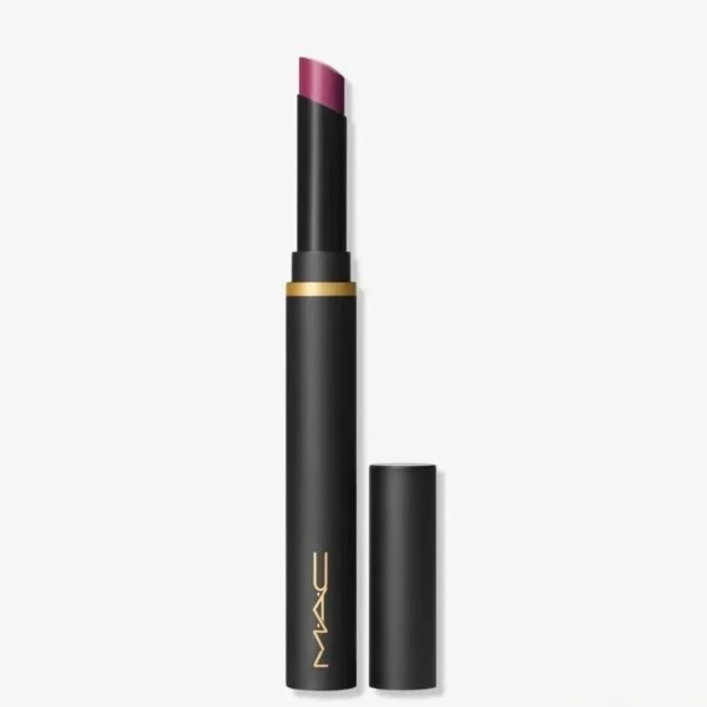 MAC Powder Kiss in Shade 
